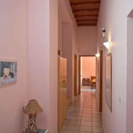 Будинок відпочинку Katerina Traditional *