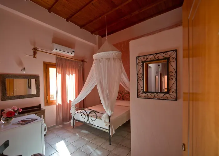 Katerina Traditional Chania (Crete)